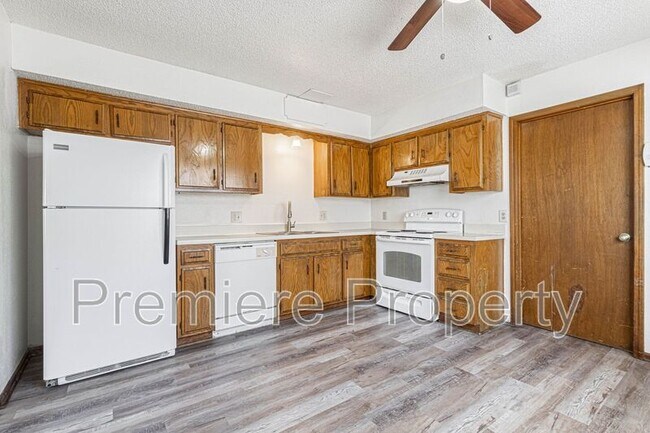 Foto del edificio - 9130 E 85 St