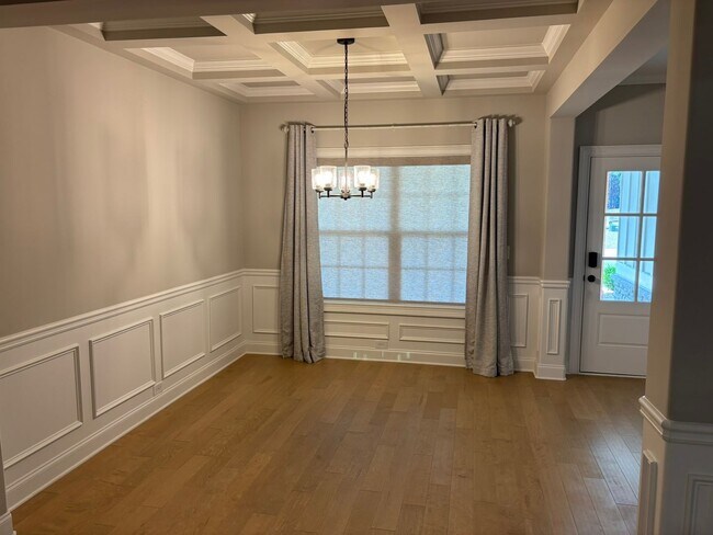 Foto del edificio - 311 Mulberry Crossing Dr