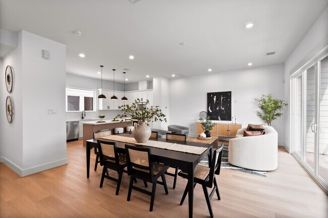 Foto del edificio - 7229 Tierwester St