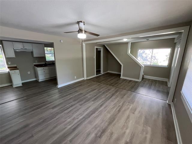 Foto del edificio - 1220 Greenbrier Dr