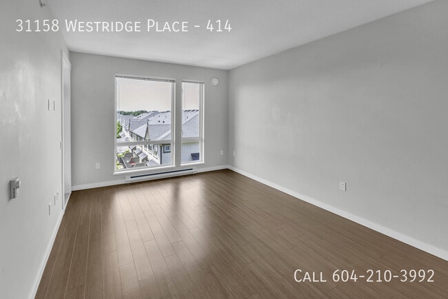 Building Photo - Modern Condo on Westridge