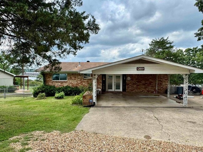 Building Photo - 115 Ledgerock Rd