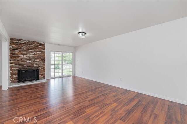Building Photo - 141 Cedarwood Ave