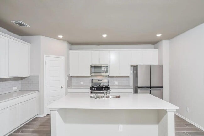 Building Photo - 10518 Briceway Ace