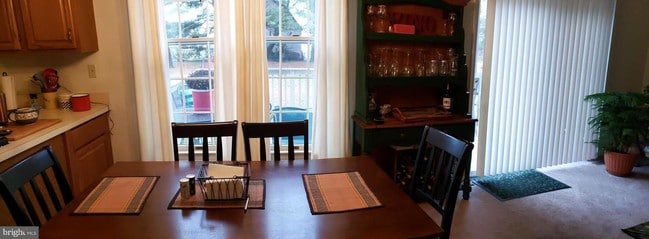 Building Photo - 120 Frederick Dr