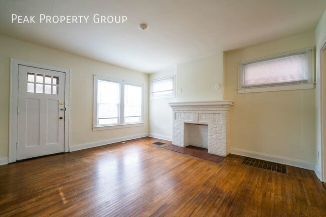 Building Photo - 1425 Northwest Blvd