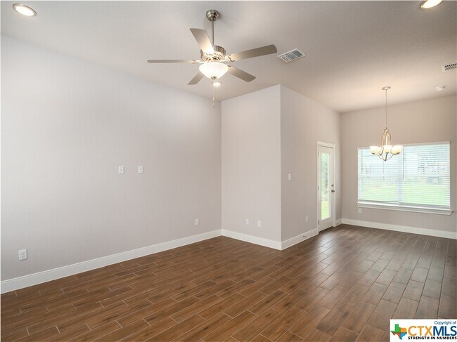 Building Photo - 107 High Dr