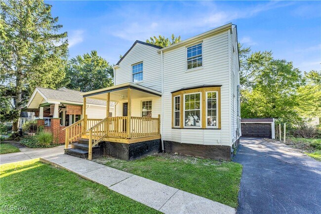 Building Photo - 970 Pembrook Rd