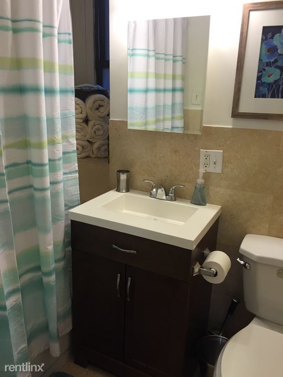 Foto del edificio - 2 br, 1 bath  - 1151 W 7th St