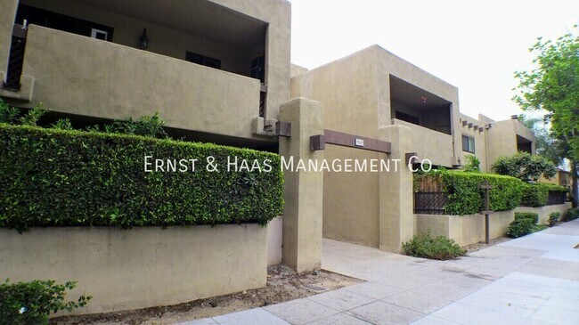 Foto del edificio - 940 E 3rd St