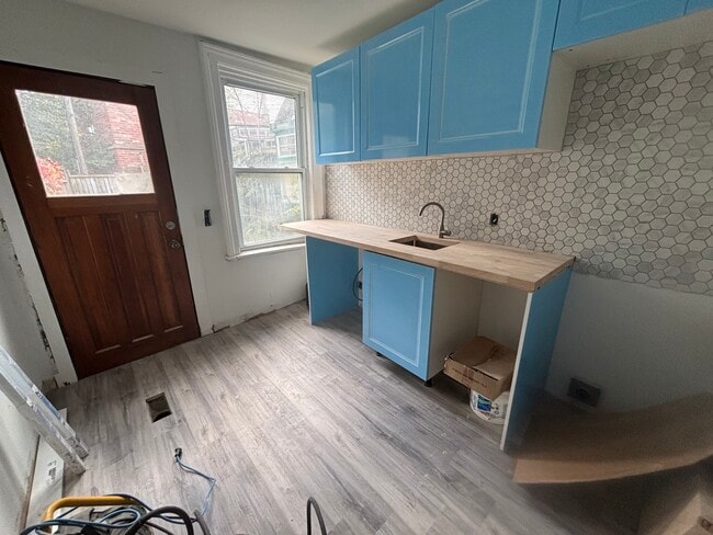 *current status under construction - 457 Queen St E