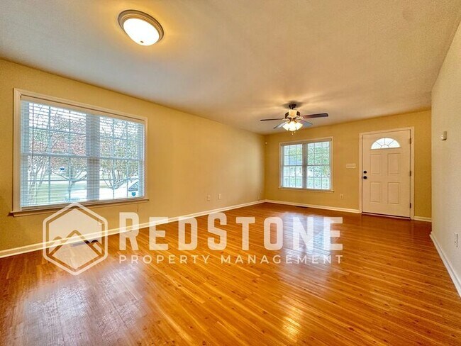Foto del edificio - 1502 Durham St