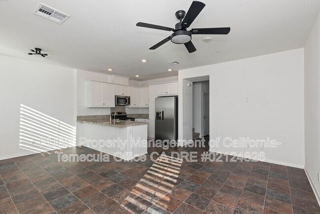 Building Photo - 34495 Agave Dr