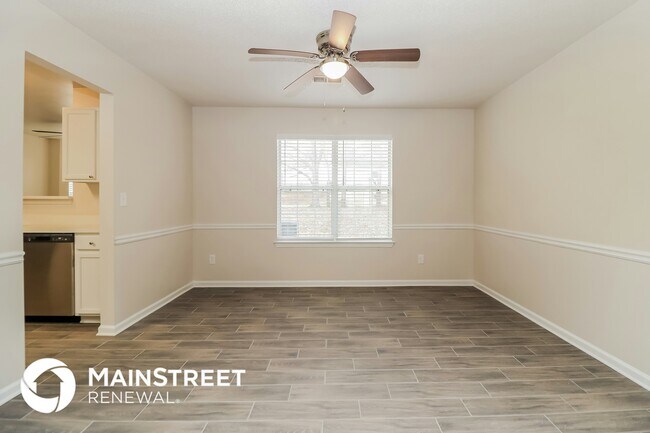 Foto del edificio - 6573 Shaffers Way