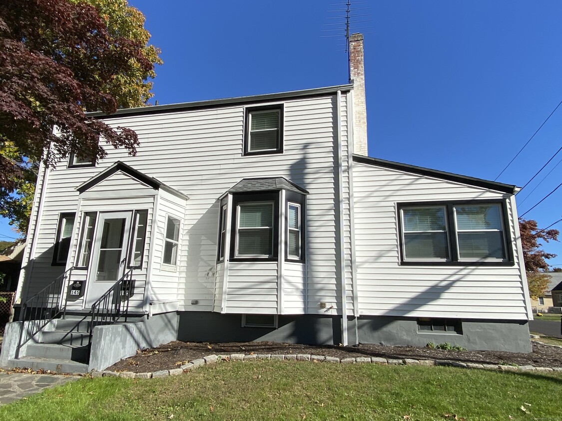 Primary Photo - 145 Harrison Ave