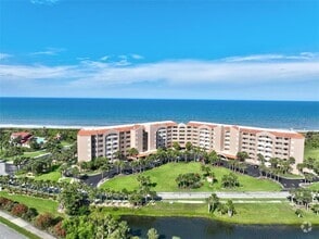 Building Photo - 104 Surfview Dr