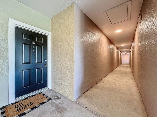 Foto del edificio - 3209 Parkchester Square Blvd