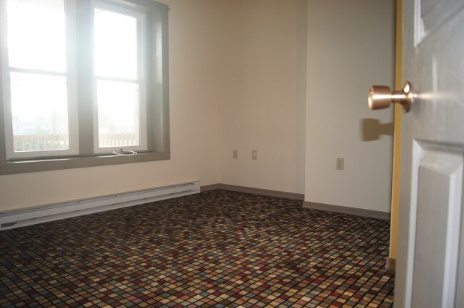 Bedroom 2 - 416 3rd Ave
