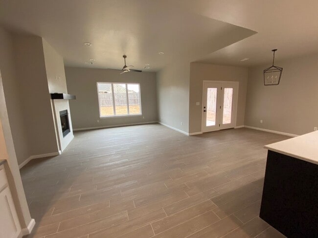 Building Photo - Brand new home in a great and growing area of Shawnee.