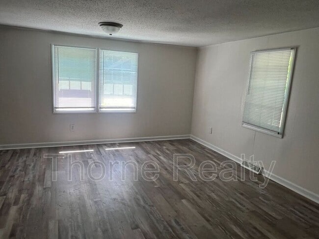Building Photo - 208 Wheeler St