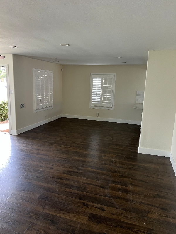 Foto del edificio - 920 N San Antonio Ave