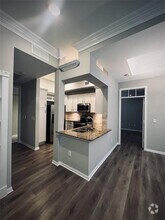 Building Photo - 5353 Memorial Dr