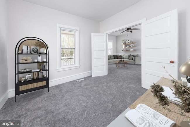 Building Photo - 21 Grandview Ave