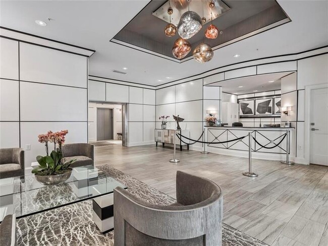 Foto del edificio - 2828 Peachtree Rd NW