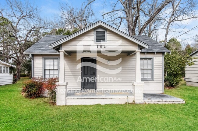 Building Photo - 702#B West Church Street, 31030; #2116170 ...