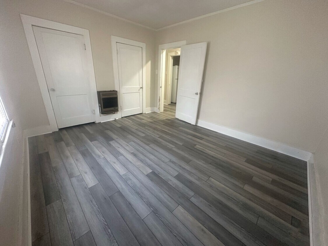 Foto del edificio - Adorable 1 bed, 1 bath Home Available in t...