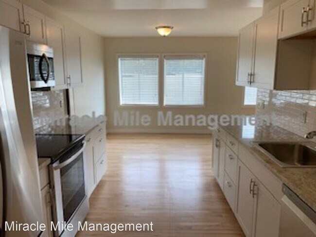 Foto del edificio - 1 br, 1 bath House - 19 Ross Ave #7