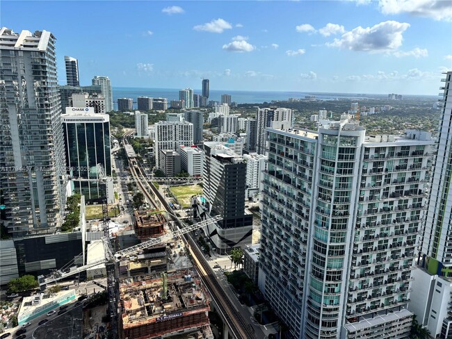 Foto del edificio - 92 SW 3rd St