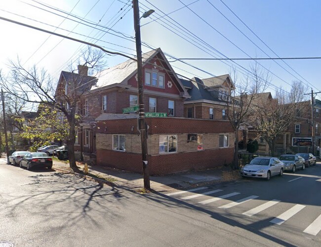 Foto del edificio - 301 W McMillan St