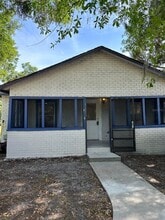 Building Photo - 1219 W 8th St