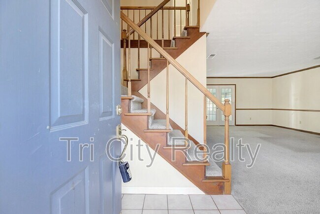 Foto del edificio - 216 Shadowood Ln