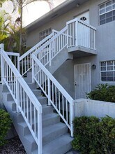 Building Photo - 426 NE 210th Cir Terrace