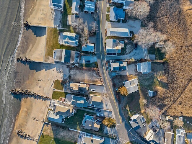 Foto del edificio - 176 Shore Rd