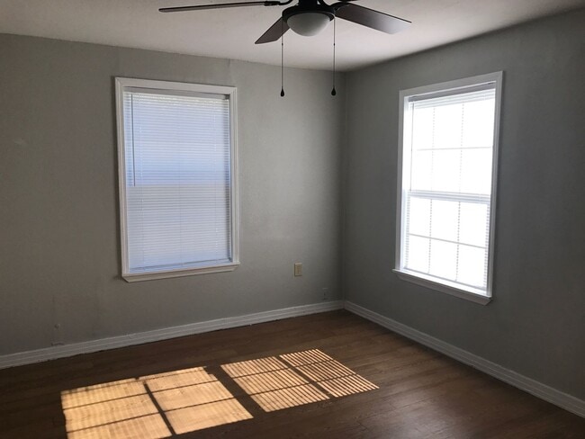 Building Photo - 2BR/1BA in Bossier City