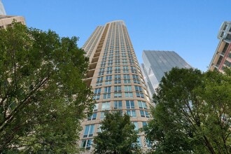 Building Photo - 345 N LaSalle St