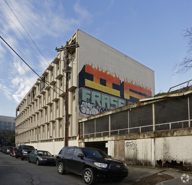 Foto del edificio - 2001 Canal St