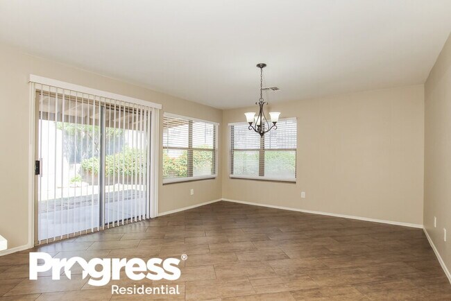 Building Photo - 22505 N 105th Dr