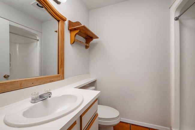 Building Photo - Santa Fe Suites