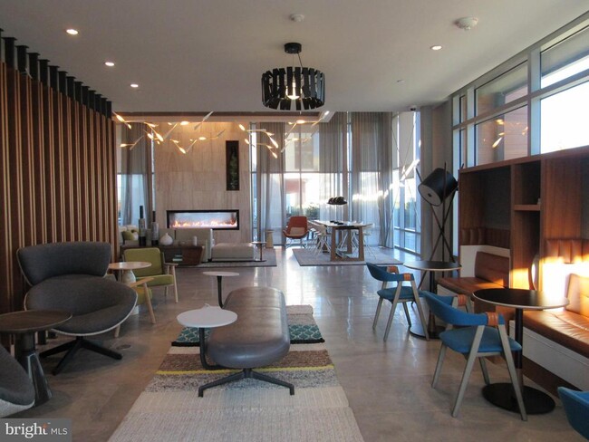 Foto del edificio - 145 Riverhaven Dr