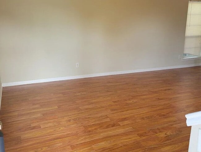 Foto del edificio - AUGUST 2026 MOVE IN! Great 4 Bedroom 4 Bathroom Home