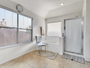 Building Photo - 5514 Gatesprings Ln