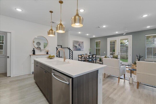 Foto del edificio - 2624 Metcalfe Rd