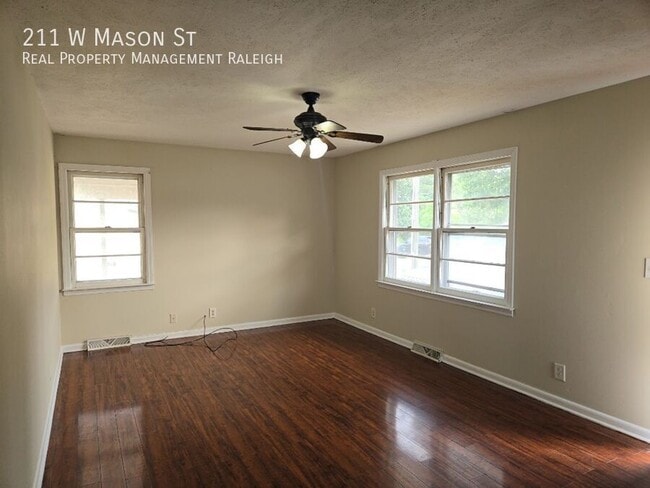 Building Photo - 211 W Mason St