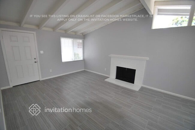 Building Photo - 226 S Louise Pl