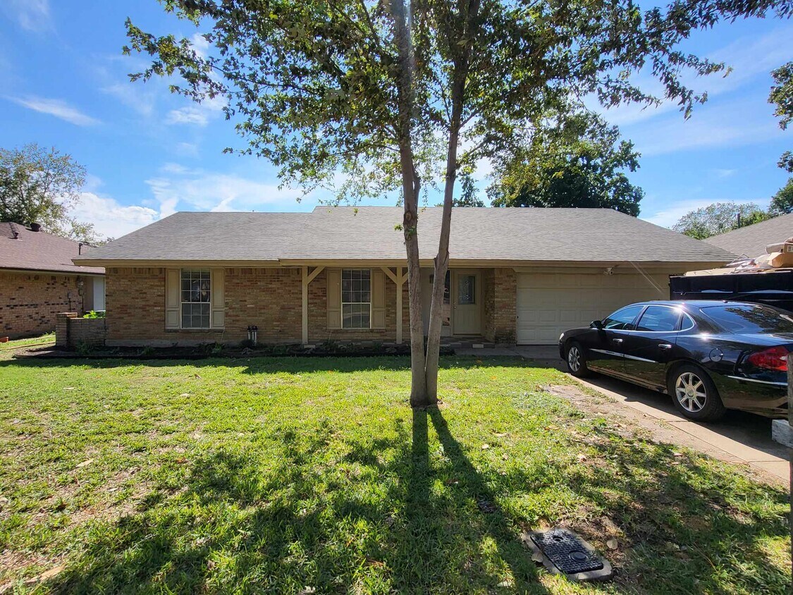 Primary Photo - 4602 Sandy Oak Ct
