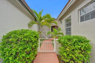 Building Photo - 17866 SW 10th Ln